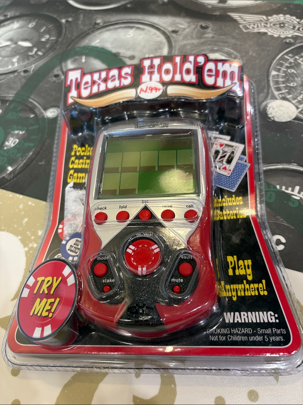 Texas Hold'em Pocket Casino Game - Red